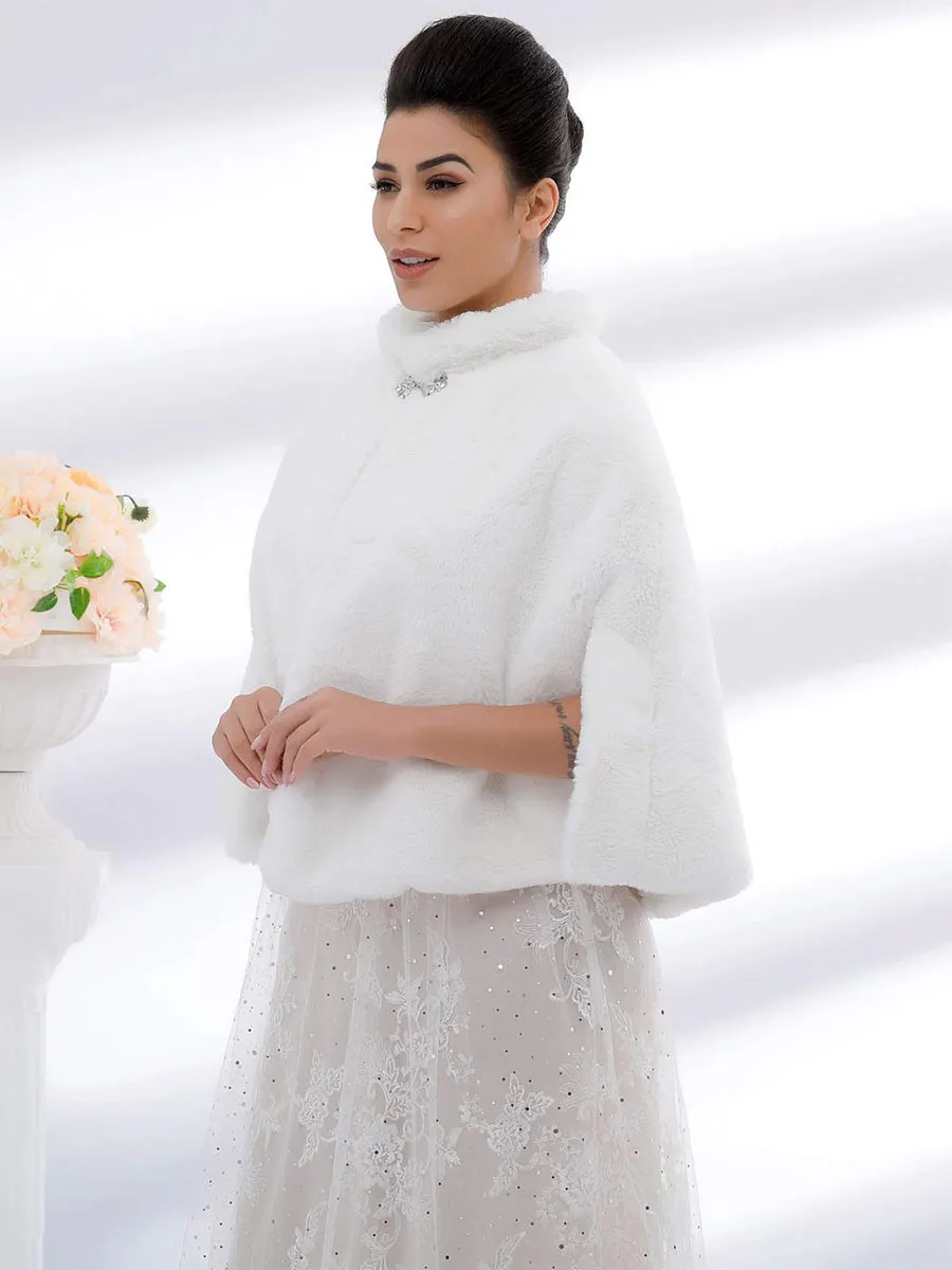 2025 Women's Casual Midweight White Faux Fur Capes