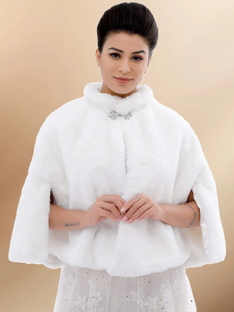 2025 Women's Casual Midweight White Faux Fur Capes