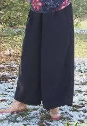 Ladies Knit Culottes / Split Skirt