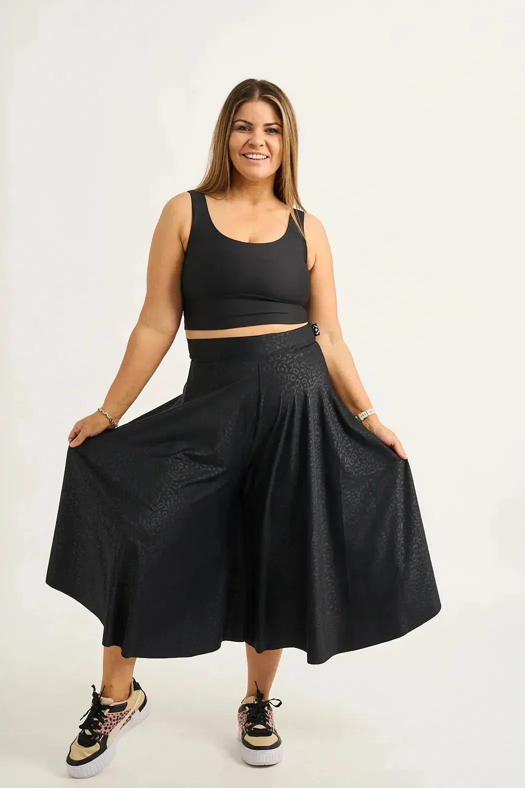 Silky Palazzo Culotte - Black Exotic Touch Jag